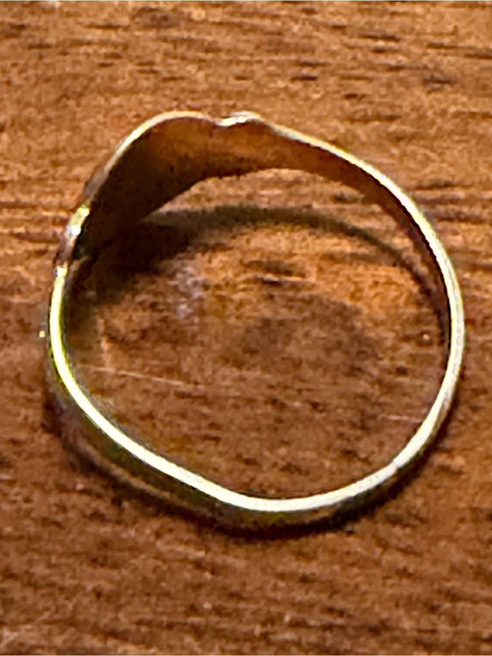 Fine 10K Yellow Gold Small Childrens personalized R Ring size 4 - Picture 2 of 7